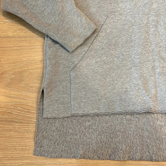 Gray Hoodie Hooded Sweatshirt Long Sleeve Top Cozy Warm Soft Slouchy Boxy Medium - Picture 3 of 8